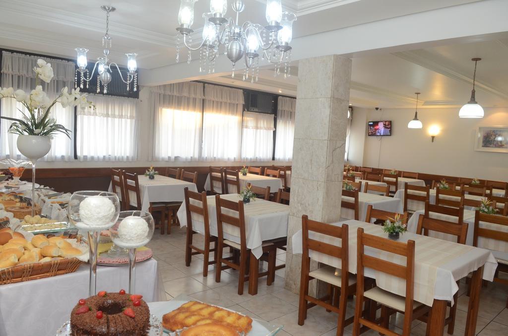 Hotel River Ltda 3*